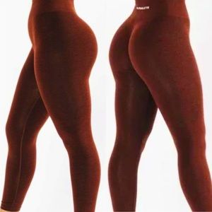 NEW Alphalete Amplify Leggings in Copper. Scrunch contour booty Align Pant Small